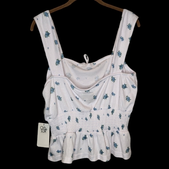 Chaser White Tank with Blue/Green Floral Accents Size L - Picture 2 of 12